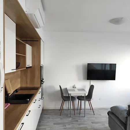 X06 Apartament